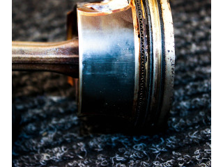 Píst 06M100C Audi Q5 SQ5 CWGD