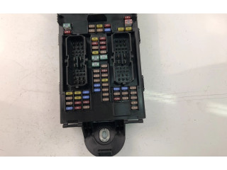 Блок предохранителей 32142591 Volvo XC90