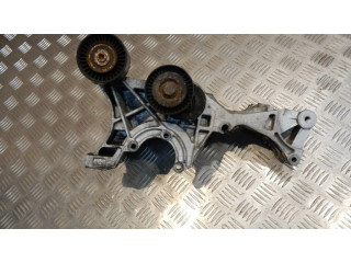 Кронштейн генератора