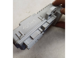 Блок предохранителей 911703E920 KIA Sorento