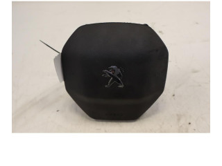 Подушка безопасности водителя 98185172ZD   Peugeot Partner III