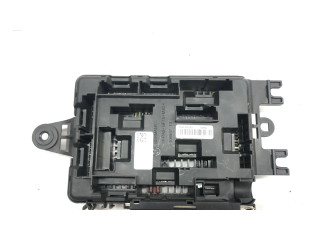   Pojistková skříňka 9261111   BMW 1 F20 F21 2012