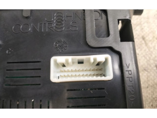 Блок комфорта 8200652285B Renault Clio III