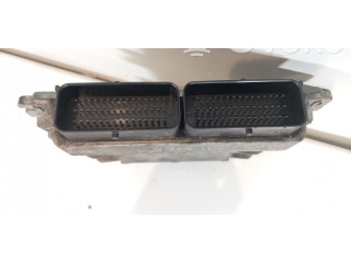 Блок управления двигателем Блок управления 8200483732   Dacia Logan I