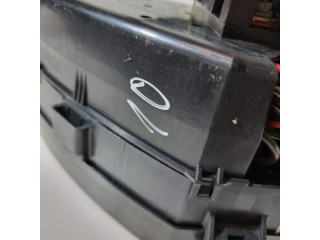 Блок предохранителей 2R8T14A003FB, 2R8T14A003   Jaguar S-Type    