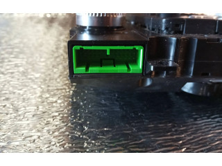 Блок управления климат-контролем 31398588, SN2001562527   Volvo V60