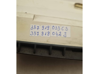 Přístrojová deska Volkswagen PASSAT B3 1991 357919033CS, 357919042J