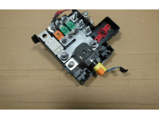 Блок предохранителей 06701050540 Jeep Cherokee