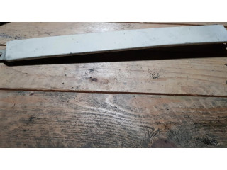 Отделка переднего фонаря