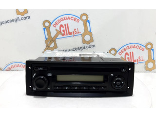 Радио/ проигрыватель CD/DVD / навигация