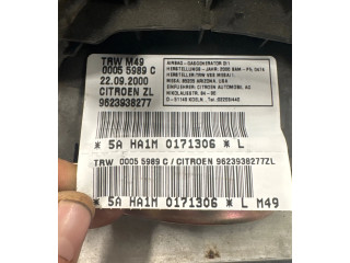 Подушка безопасности водителя 9623938277, 00055989C   Citroen Berlingo