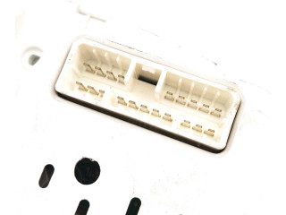 Přístrojová deska  Hyundai Tucson JM 2004 940112E080, 200497100HC164  