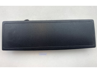 Подушка безопасности для колен 8V0880842A, TW6003CCXGM   Audi A3 S3 8V