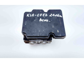 Блок АБС A258930800, 58920A2230 KIA Ceed 2012-2018 года