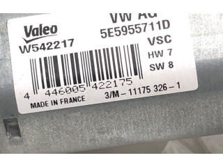 Моторчик заднего дворника 5E5955711D    Skoda Octavia Mk4