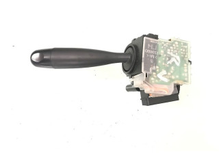 Переключатель дворников 173647, 173647 Daihatsu Sirion