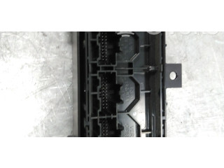 Блок управления климат-контролем 13598154, 13598152 Vauxhall Astra K