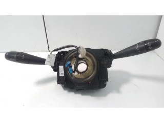 Мултифункционный включатель управления / ручка