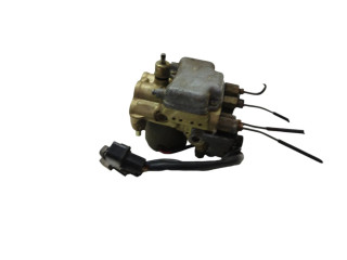 Блок АБС MR205236, 5701526 Mitsubishi Space Wagon 1992 - 1998 года