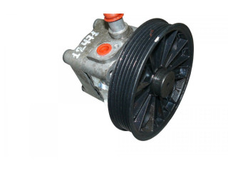 Насос усилителя руля 30760531   Volvo XC90   для двигателя D 5244 T4