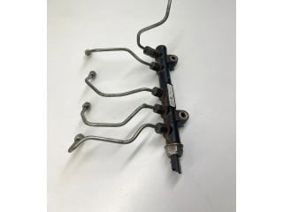 Топливная рампа 9685297580, 112523768   Peugeot 5008  