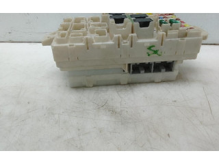 Блок предохранителей 8637b261 Mitsubishi L200