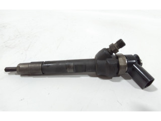 Vstřikovač 338002A900, 350690203 KIA Venga