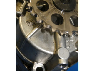 Масляный насос A6541800900 Mercedes-Benz E W213