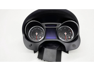 Přístrojová deska Mercedes-Benz GLA W156 2019 A1569005304, 0263698343