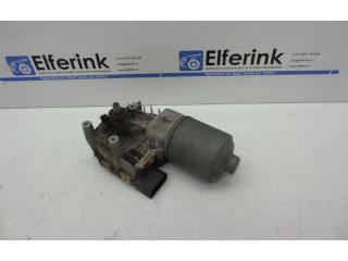 Моторчик дворников 0390241924    Volvo V50