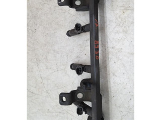 Vstřikovací lišta    Mazda 323     