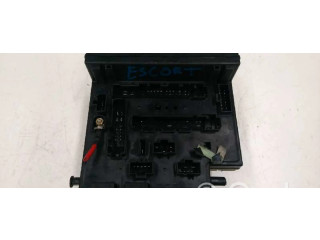 Блок предохранителей 97AG14A073EB Ford Escort