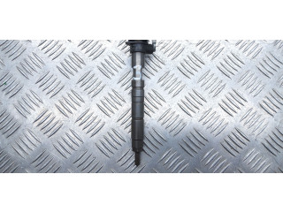 Форсунка 2367033060 Subaru Trezia