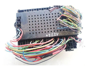 Блок предохранителей  9441582, 9441582   Volvo V70    