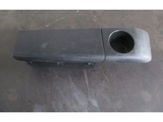 Блок предохранителей     Ford S-MAX    