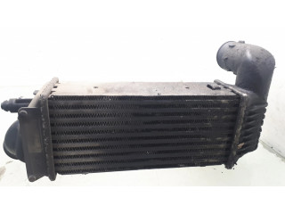 Интеркулер 9637809480, 864223E Citroen C5 2.2