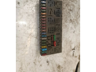 Pojistková skříňka 443941822b Audi 80 90 S2 B4 1993