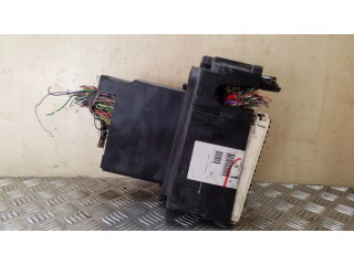 Блок предохранителей  3515170, 6849814   Volvo S70  V70  V70 XC    