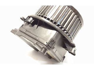 Вентилятор печки    4M1820021C   Audi Q5 SQ5