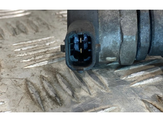 Топливная рампа 30757146, 003496L2 Volvo V70