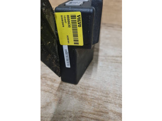 Звукоусилитель 8666630   Volvo V70