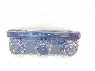 Блок управления климат-контролем    Volkswagen Golf VII