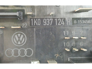 Блок предохранителей 1K0937124 Audi A3 S3 A3 Sportback 8P