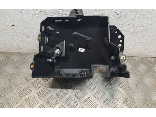 Блок предохранителей 284B05064 Dacia Sandero III