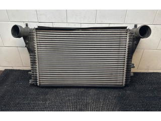 Интеркулер  1K0145803A   Audi TT TTS Mk2 