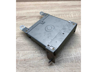 Блок управления двигателем Блок управления Z50918881B, E2T81671M   Mazda 323 F