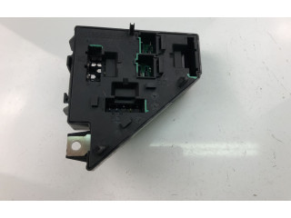 Блок предохранителей  31453780   Volvo V70    