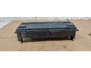 Блок управления климат-контролем    Skoda Octavia Mk1 (1U)