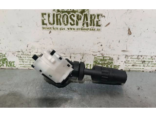 Ручка стеклоочистителей 7X30SN Nissan Pathfinder