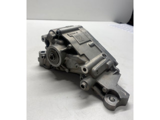 Масляный насос  B48B20A 7613549  BMW 3 F30 F35 F31 